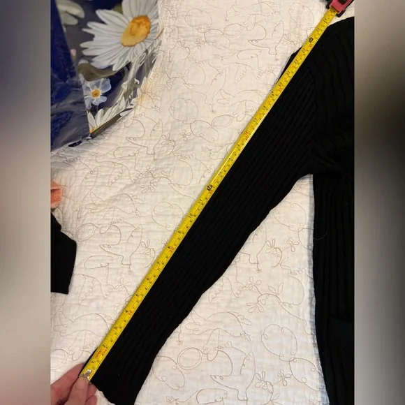 Celine Black 100% Wool Vintage Ribbed Women's Sweater- Large - Picture 12 of 14